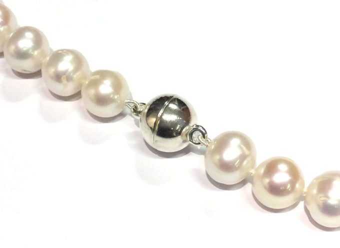 10 - 12mm Freshwater Pearl Necklace - Image 2