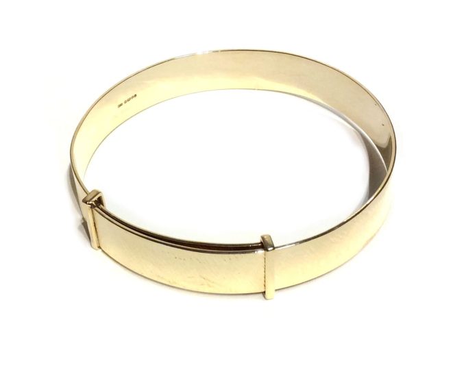 Large 9ct Gold Expanding Bangle - Image 2
