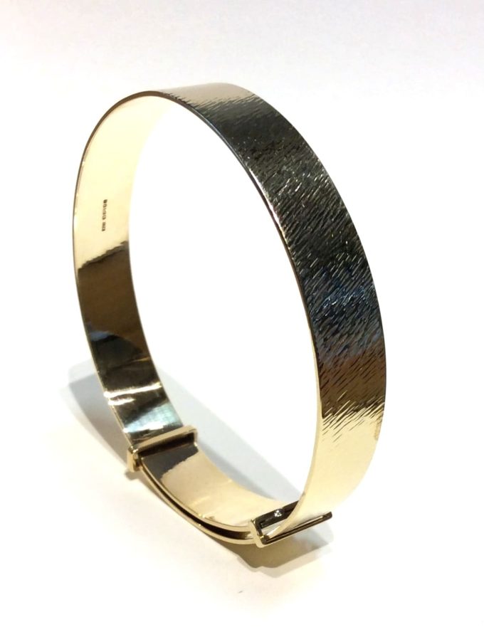 Large 9ct Gold Expanding Bangle - Image 3