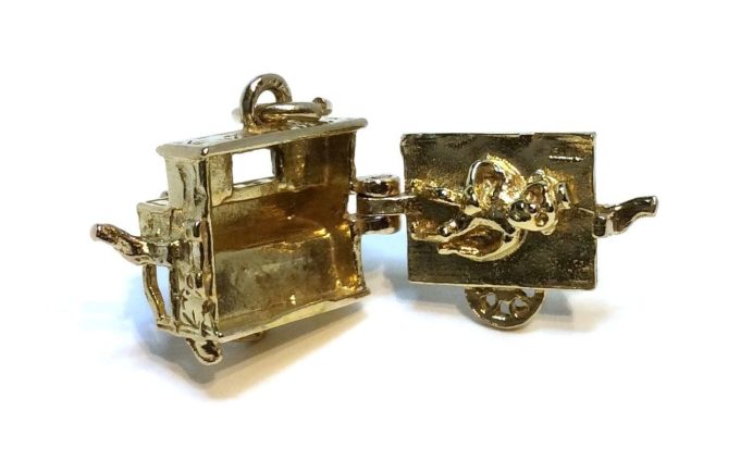 Vintage Gold Organ Charm - Image 2
