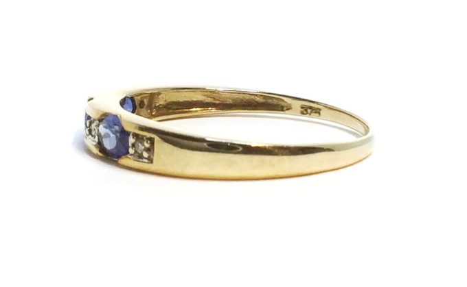 Yellow Gold Tanzanite and Diamond Ring - Image 3