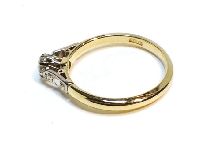 Vintage Diamond Solitaire Ring - Image 3