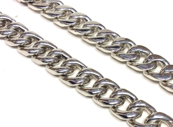Heavy Silver Curb Link Chain - Image 2