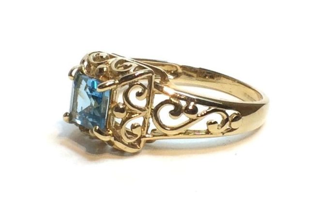 Yellow Gold Topaz Filigree Ring - Image 2
