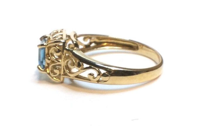 Yellow Gold Topaz Filigree Ring - Image 3