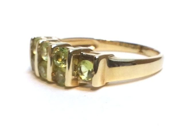 Yellow Gold Peridot Dress Ring - Image 2