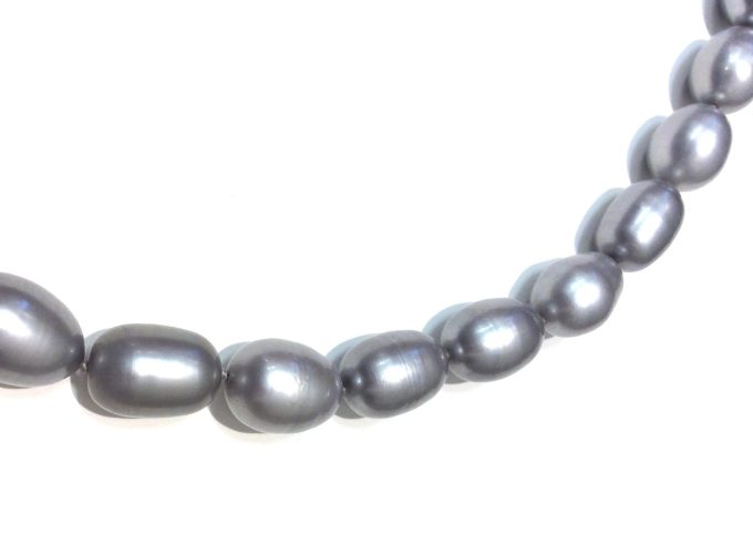 Silver Colour Pearls 9-11mm Necklace - Image 2