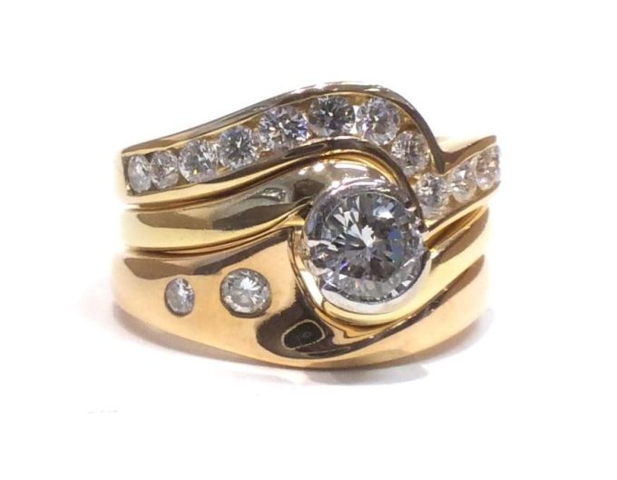 Diamond Shaped Ring Set - Image 5