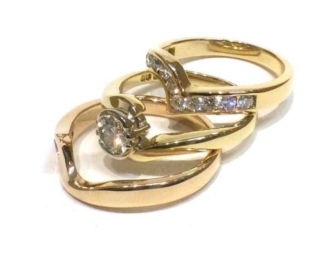 Diamond Shaped Ring Set - Image 2