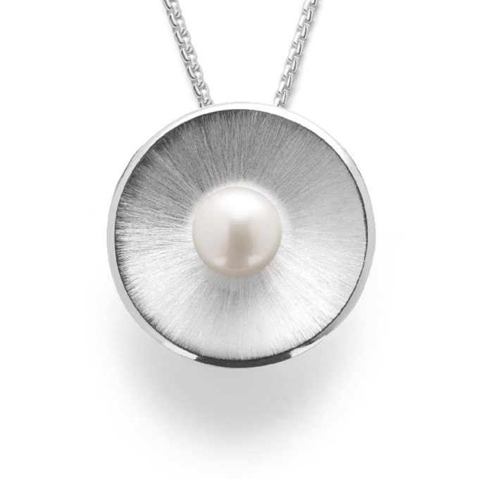 Bastian Round Pearl Pendant with Brushed Surface