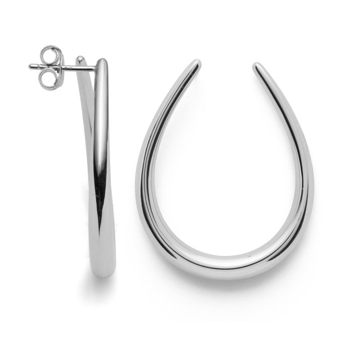 Bastian Earrings with a Sophisticated Design