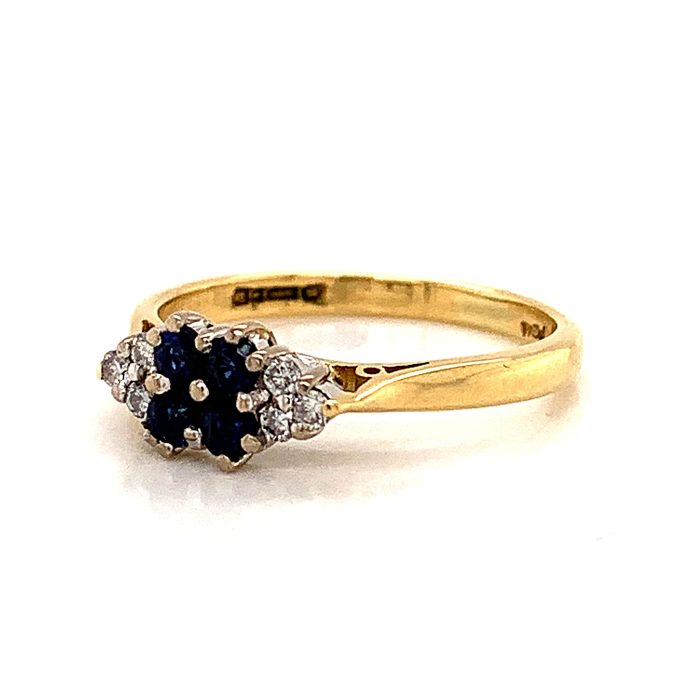 Sapphire and Diamond Cluster Ring - Image 2