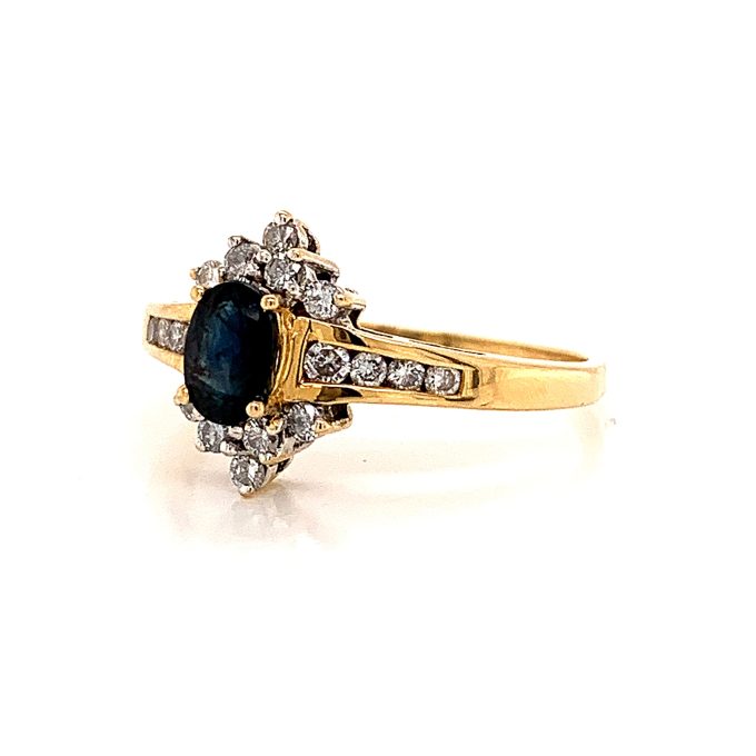 Sapphire and Diamond Cluster Ring - Image 2
