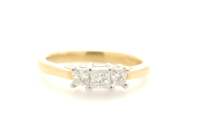 Trilogy Diamond Ring in Yellow Gold