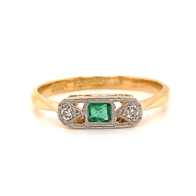 Vintage Emerald and Diamond Ring