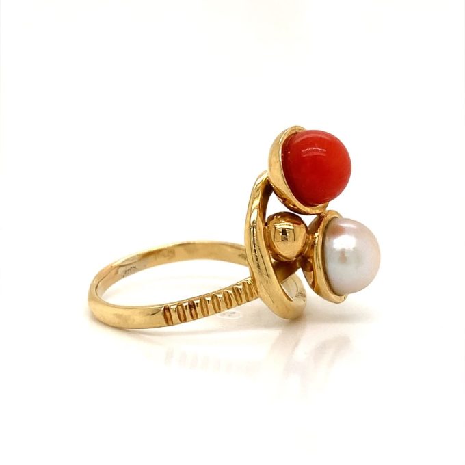 Pearl & Coral Gold Handmade Ring - Image 2