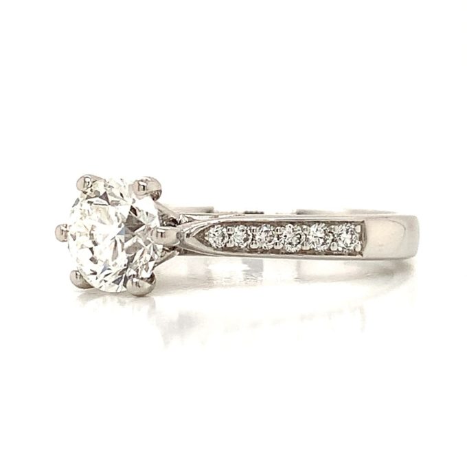 1.00ct Brilliant Cut Diamond Solitaire Platinum Ring - Image 2