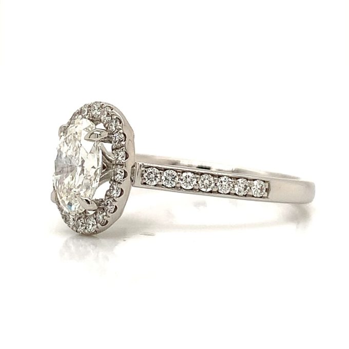 1.04ct Oval Diamond Halo Platinum Ring - Image 4