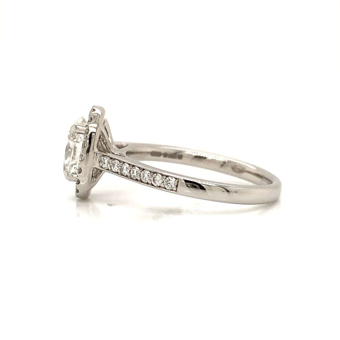 1.04ct Oval Diamond Halo Platinum Ring - Image 3
