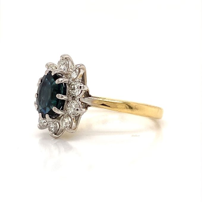 Sapphire and Diamond Cluster Ring - Image 2