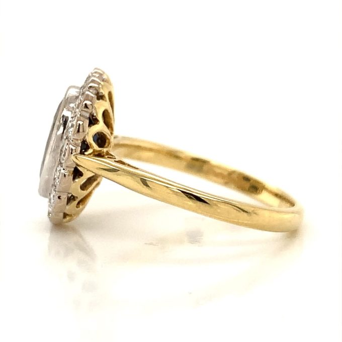 1.50ct Sapphire and Diamond Cluster Ring - Image 3
