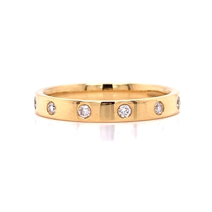 18ct Gold Diamond Set Band - Size J1/2