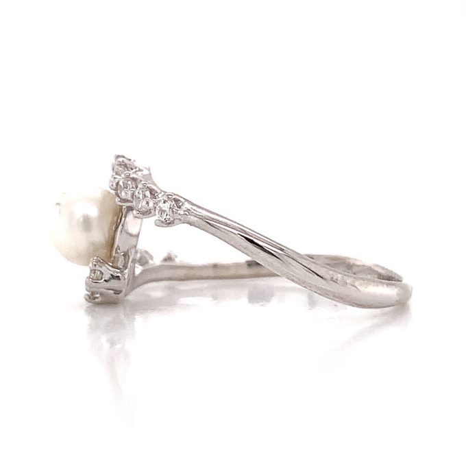 Pearl & Diamond Gold Dress Ring - Image 3