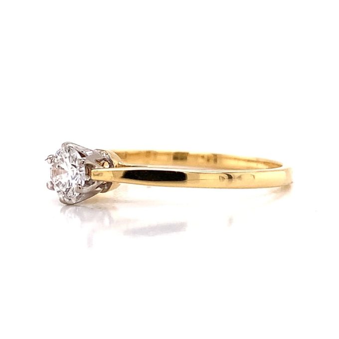 Vintage 0.30ct Diamond Solitaire Ring - Image 2