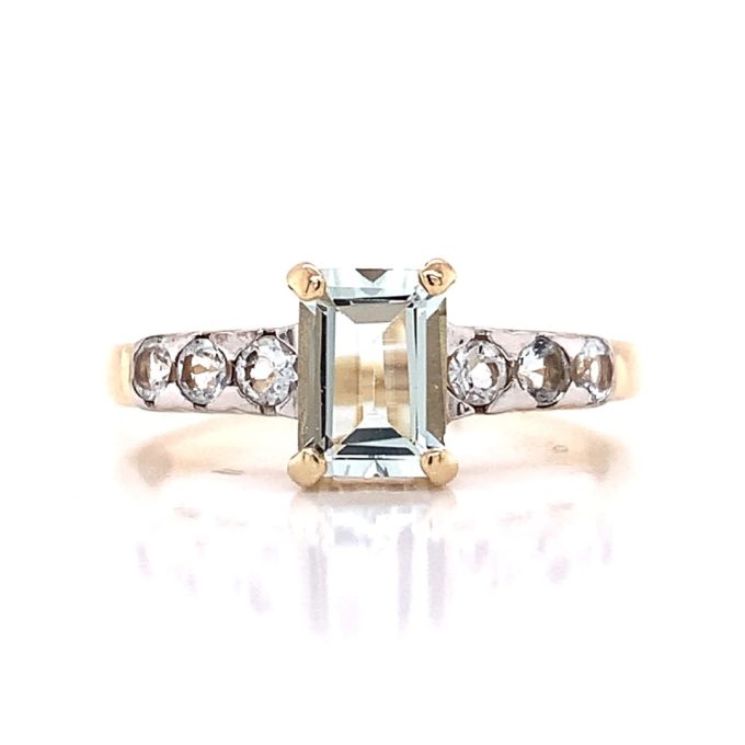 Aquamarine Solitaire Ring