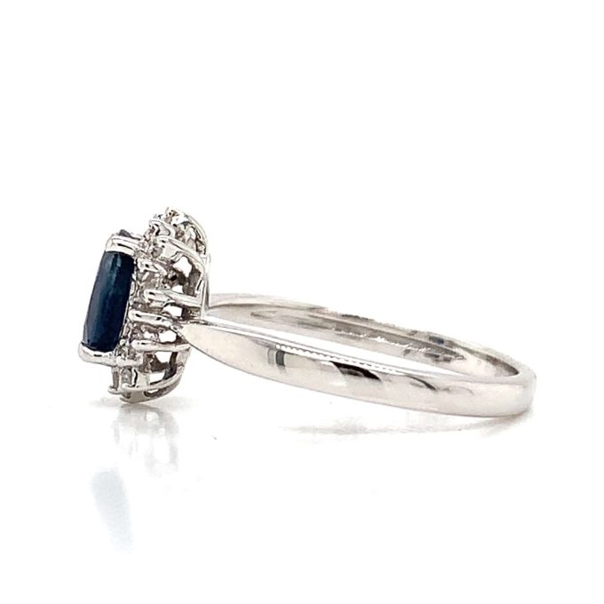 Sapphire and Diamond Cluster Ring - Image 3