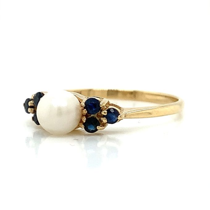 9ct Gold Pearl & Sapphire Dress Ring - Image 2