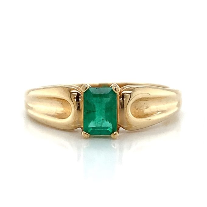 Emerald Solitaire Ring