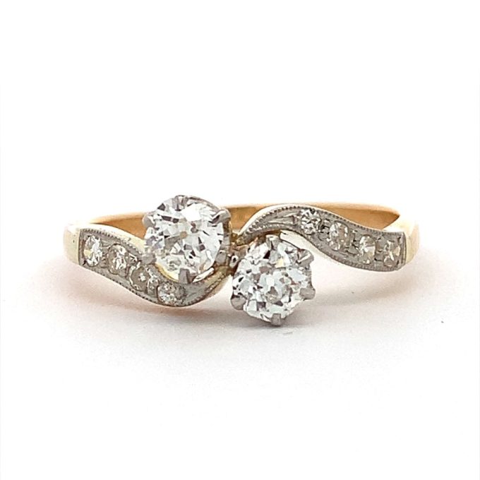Vintage 18ct Gold Diamond Twist Ring