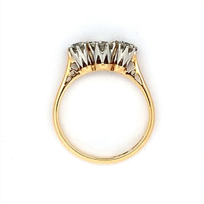 Vintage 0.50ct Diamond Trilogy Ring - Image 4