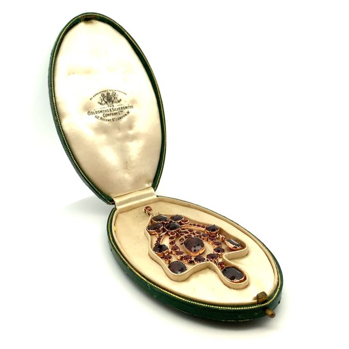 Antique Georgian Renaissance Garnet Pendant