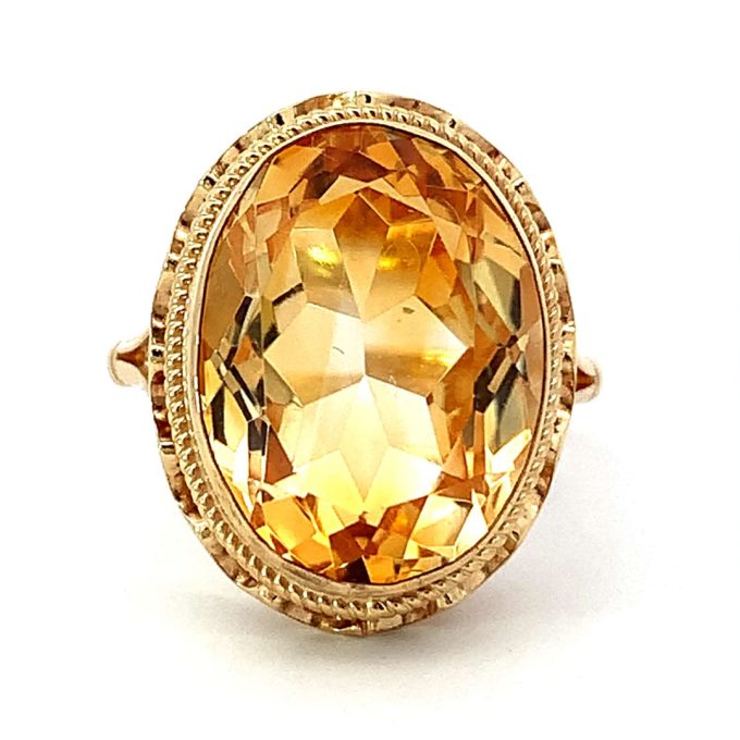 Yellow Gold Oval Citrine Dress Ring