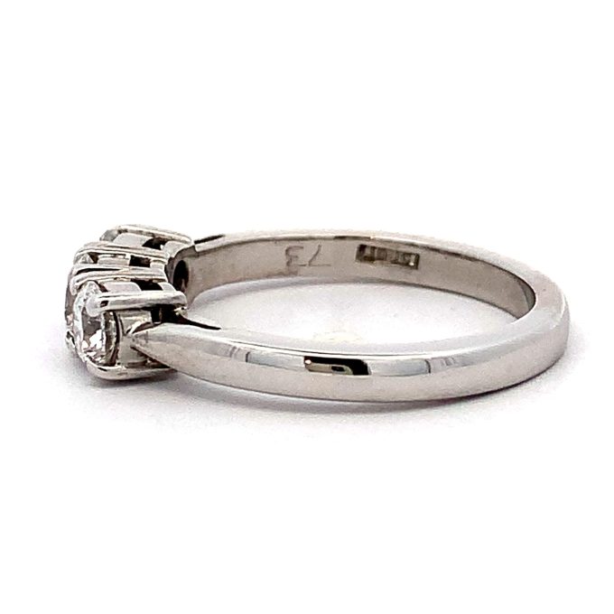 0.75ct Diamond White Gold Trilogy Ring - Image 3