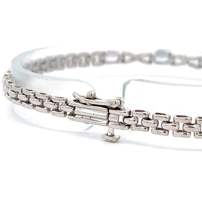 White Gold Tanzanite Bracelet - Image 3